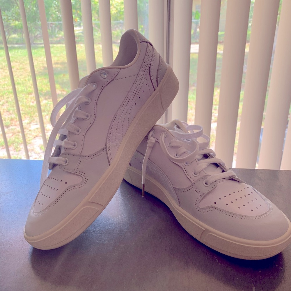 Men’s low top Pumas